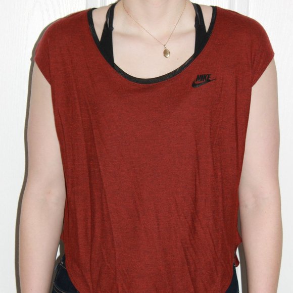 Nike Sportswear Tee - Picture 1 of 2